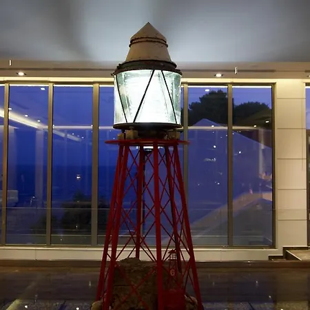 Ξενοδοχείο Adrina & 5*