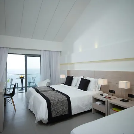Adrina & Hotel Panormos (Skopelos)