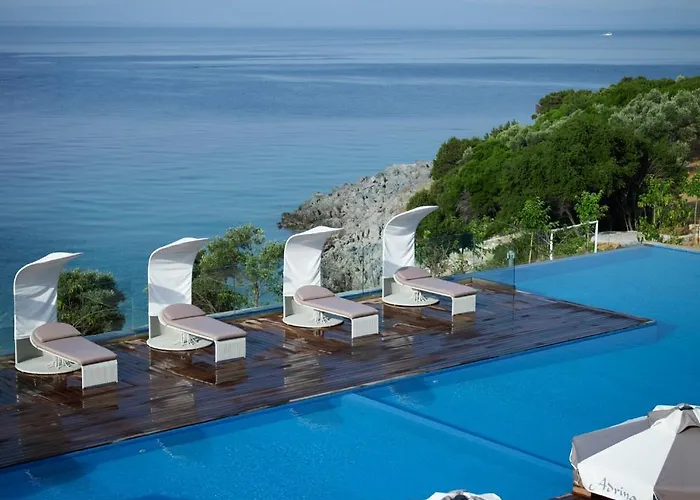 Adrina & Hotel Panormos (Skopelos)