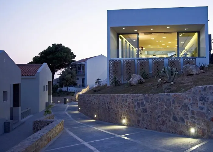 Adrina & Ξενοδοχείο